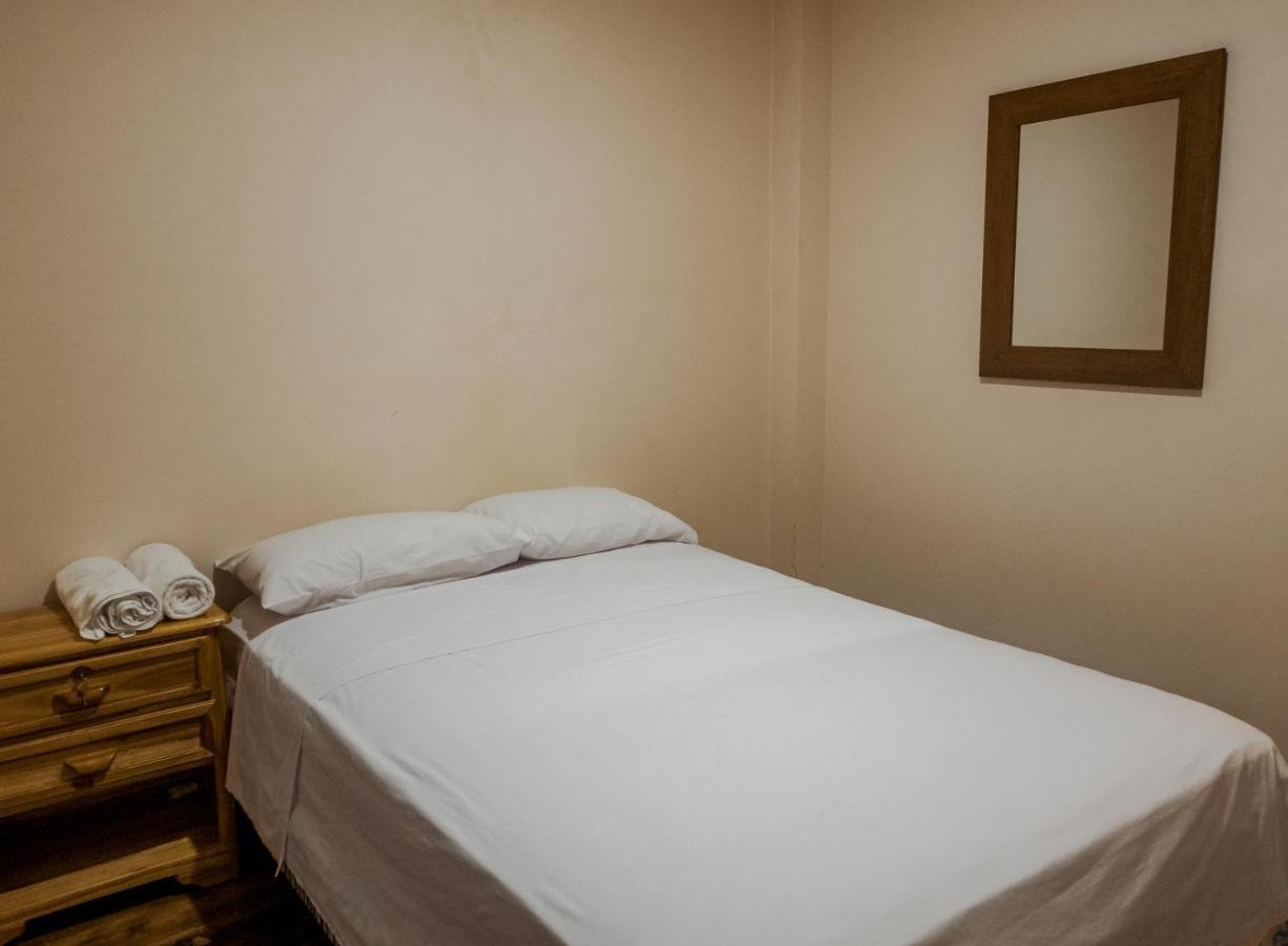 Hostal Tortuga Dorada Puerto López Екстериор снимка